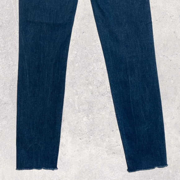 J. Crew Women’s/Junior’s Cropped Ankle Blue Jeans - Picture 7 of 11